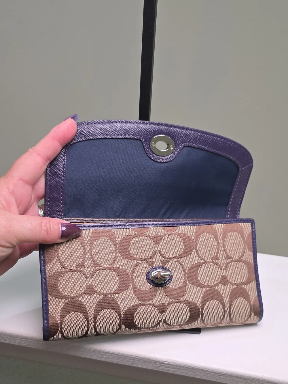 Coach Park F49145 Signature Turnlock Indigo Slim Envelope Wallet/Checkbook EUC